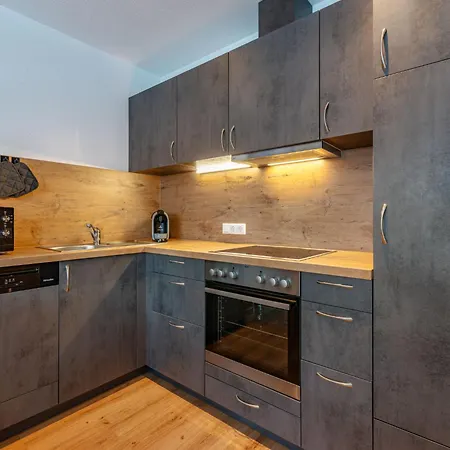 Leo-1 By Interhome *